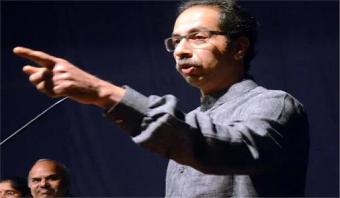 ठाकरे का प्रधानमंत्री से आग्रह, आवश्यक सेवाओं के लिए मुंबई लोकल बहाल करें