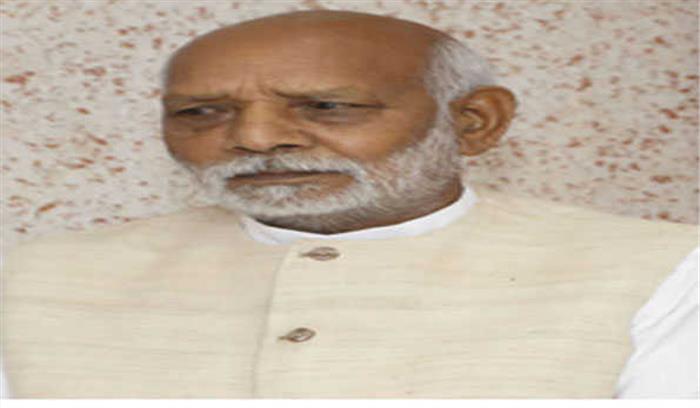 देश को सिर्फ राजनीति नहीं बल्कि राष्ट्र नीति की भी जरूरत: ठाकुर विक्रम सिंह देश को सिर्फ राजनीति नहीं बल्कि राष्ट्र नीति की भी जरूरत: ठाकुर विक्रम सिंह