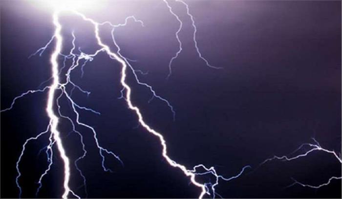 ठाणे में बिजली गिरने से युवक की मौत ठाणे में बिजली गिरने से युवक की मौत