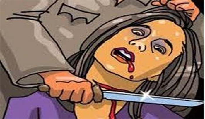 मुंबई में माँ और बेटे की हत्या 