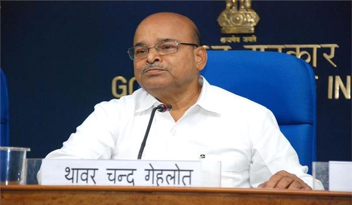 मोदी सरकार के चार वर्षों के कार्यकाल में दिए गए कृत्रिम अंग: गहलोत