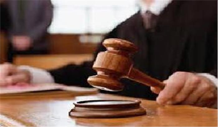 तत्कालीन चिकित्सा सचिव को अदालत में हाजिर होने का नोटिस