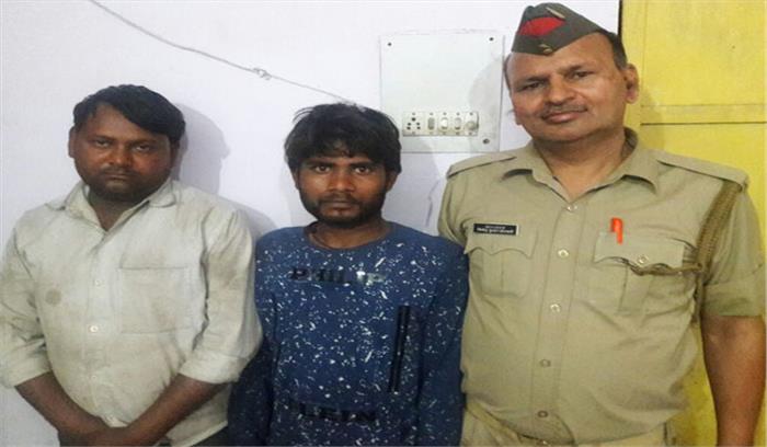 दो शातिर वाहन चोर दबोचे 18 मोटरसाइकिल बरामद 