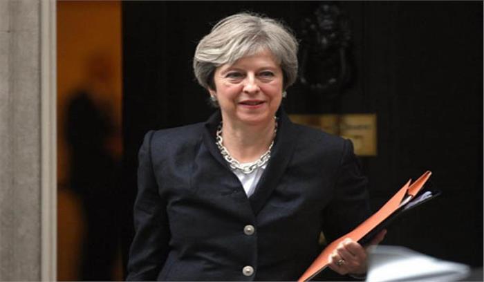 थेरेसा मे नहीं कर पाईं आयरलैंड के साथ ब्रेक्सिट सीमा समझौता