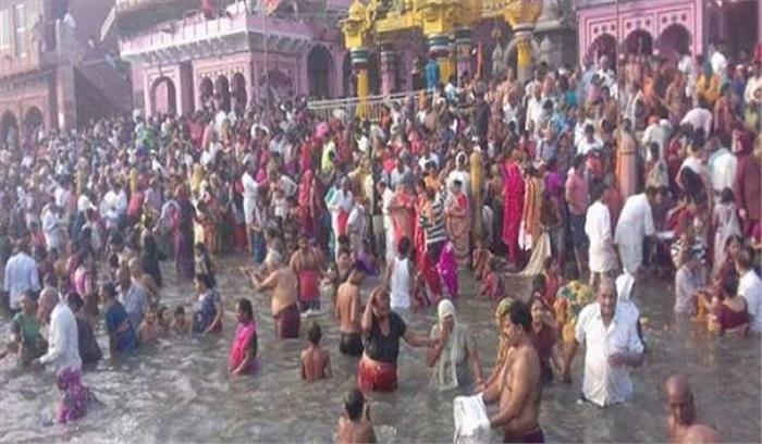 कार्तिक पूर्णिमा स्नान के दौरान मची भगदड़ में तीन महिलाओं की मौत ,12 से अधिक घायल