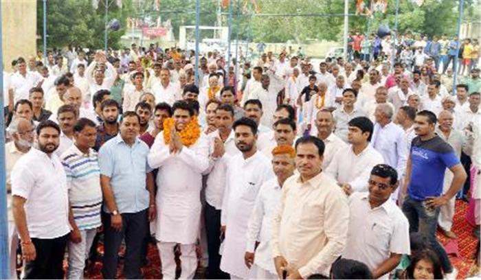 लोगों को महंगाई की आग में झोंककर भाजपा लाई अच्छे दिन : ललित