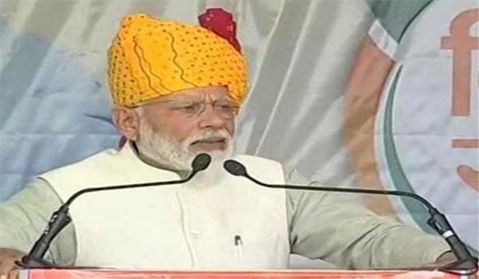 आतंकवाद के खिलाफ लड़ाई में कश्मीरियों की रक्षा करना हमारा दायित्व: मोदी