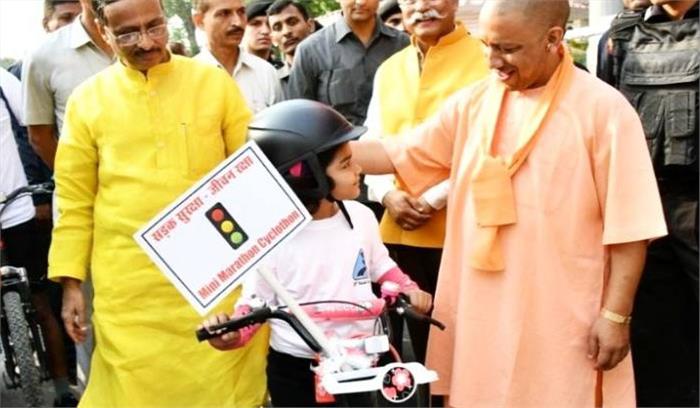 यातायात नियमों का पालन करें, दुर्घटनाएं कम होंगी : योगी