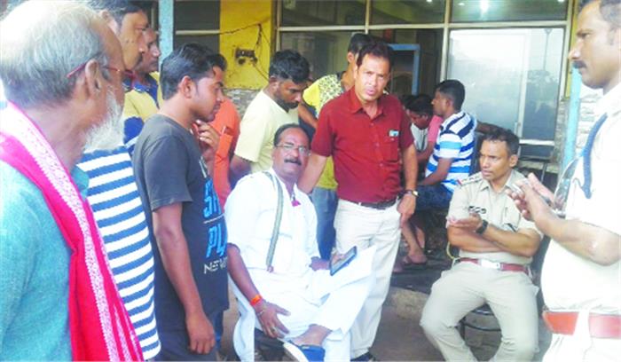 यातायात पुलिस ने 33 स्कूली वाहनों को चालान किया