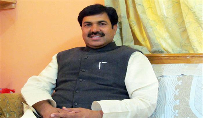 परिवहन मंत्रियों के समूह ने देश भर में समान पथकर का दिया प्रस्ताव