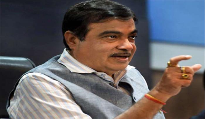 परिवहन क्षेत्र में क्रांति लाएंगी सड़क ट्रेन : गडकरी परिवहन क्षेत्र में क्रांति लाएंगी सड़क ट्रेन : गडकरी