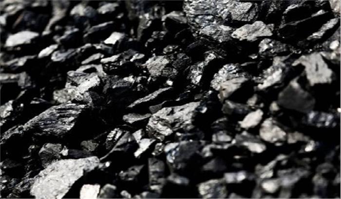 10 मीट्रिक टन कोयला चोरी कर ले जाते पकड़ा गया