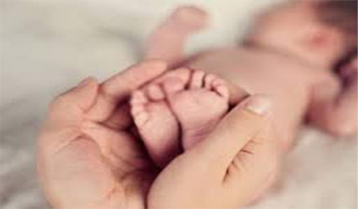 मध्यप्रदेश : छात्रावास की छात्रा ने दिया मृत शिशु को जन्म मध्यप्रदेश : छात्रावास की छात्रा ने दिया मृत शिशु को जन्म