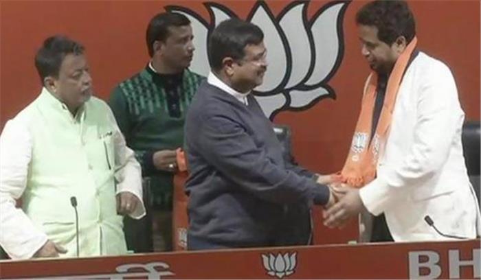 तृणमूल सांसद सौमित्र खान और अनुपम हाजरा पार्टी से निष्कासित