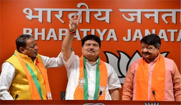 100 तृणमूल विधायक जल्द भाजपा में शामिल होंगे : अर्जुन सिंह