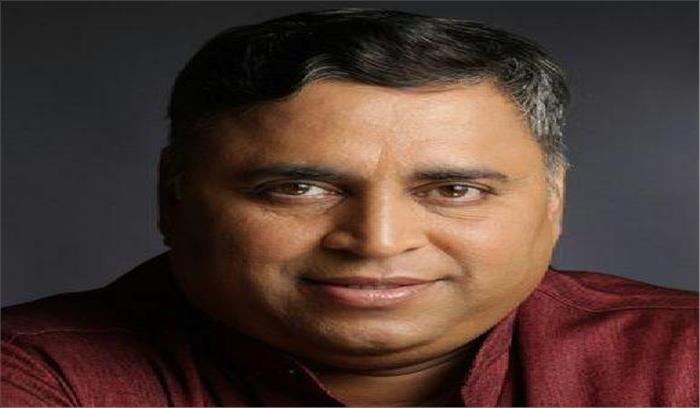 सरकार ने देवधर के खिलाफ मानहानि का मामला दायर किया