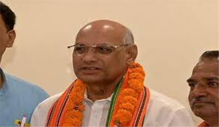 कोरोना: त्रिपुरा के राज्यपाल लेंगे 30 फीसदी कम वेतन कोरोना: त्रिपुरा के राज्यपाल लेंगे 30 फीसदी कम वेतन