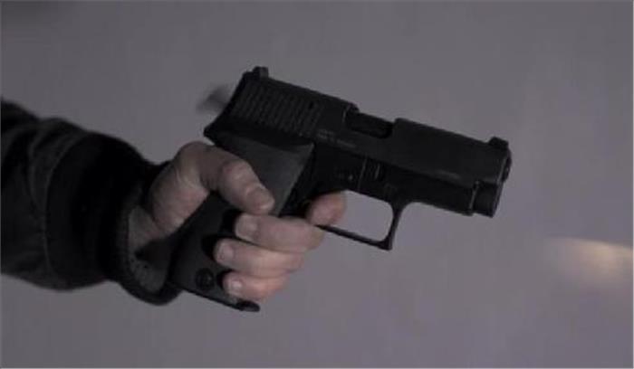 ट्रक चालक को बंधक बना कर बदमाशों ने लूटा