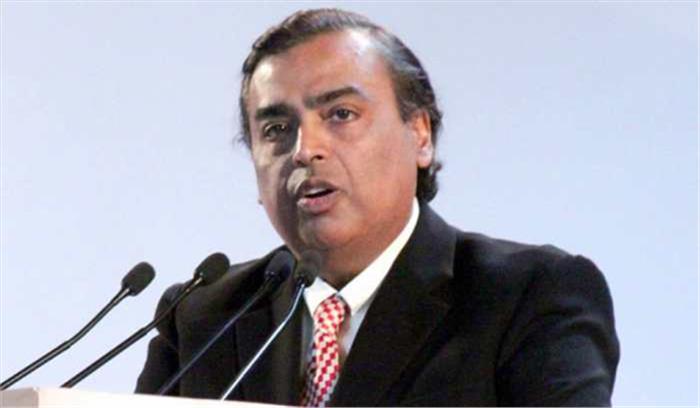 ट्रंप बोले मुकेश अंबानी से, आपने 4जी, ऊर्जा पर बहुत अच्छा काम किया