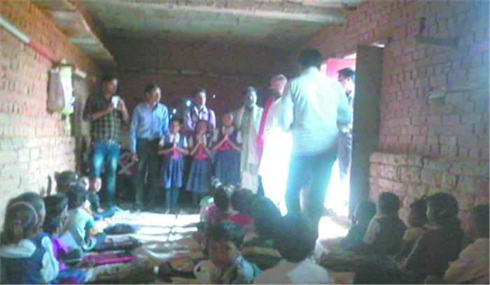 तुलसीराम ने स्कूल के लिए दिया अपना घर