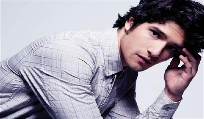 प्रतिभावान हैं टाइलर पोजी की नई प्रेमिका