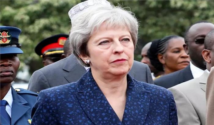 ब्रिटेन की प्रधानमंत्री थेरेसा मे ने किया कैबिनेट में परिवर्तन