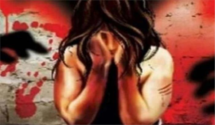 उप्र : 6 साल की बच्ची से दुष्कर्म, आरोपी गिरफ्तार उप्र : 6 साल की बच्ची से दुष्कर्म, आरोपी गिरफ्तार