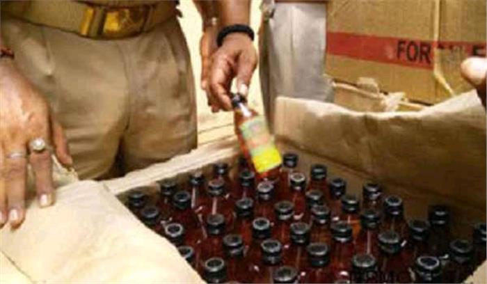 उप्र : 50 लाख की रेक्टीफाइड स्प्रिट के साथ 2 शराब तस्कर गिरफ्तार उप्र : 50 लाख की रेक्टीफाइड स्प्रिट के साथ 2 शराब तस्कर गिरफ्तार