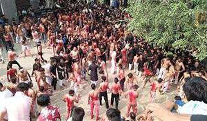 उप्र : ताजिया दफन करते समय 5 लोग तालाब में डूबे, दो की मृत्यु