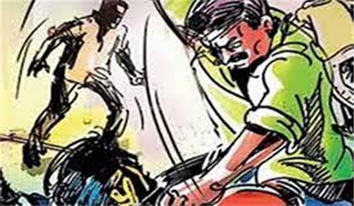 उप्र : दबंगों की युवती के पिता की हत्या, 4 गिरफ्तार