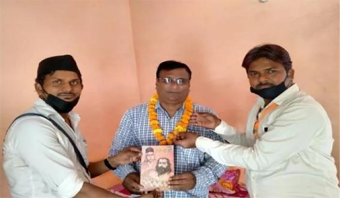 उप्र : आरएसएस ने पत्रकारों को सम्मानित किया