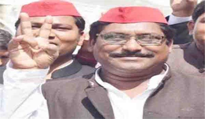 उप्र : लोकसभा उपचुनाव में दोनों सीटों पर सपा जीती