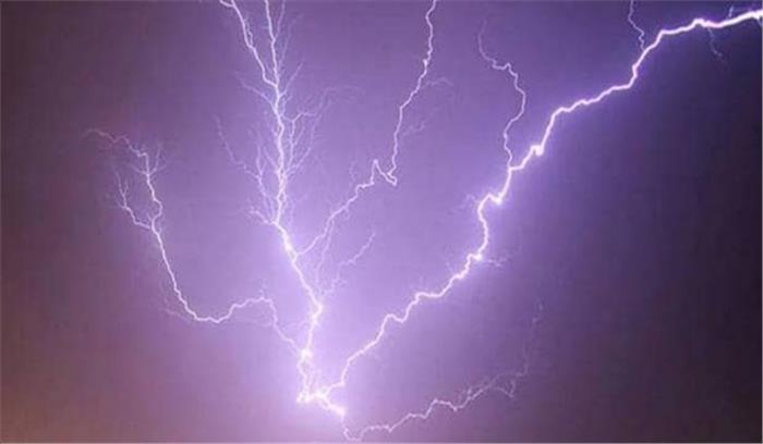 यूपी में आसमानी बिजली का कहर, 24 लोगों की मौत