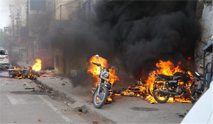 उप्र : जुमे की नमाज के बाद हिंसा, कई जिले चपेट में, 5 की मौत