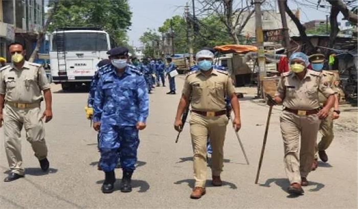 उप्र में फेस मास्क नहीं लगाने पर जुर्माना लगेगा उप्र में फेस मास्क नहीं लगाने पर जुर्माना लगेगा