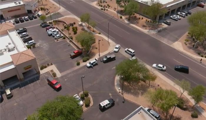 अमेरिका के एरिजोना में गोलीबारी के दौरान एक की मौत, 12 घायल