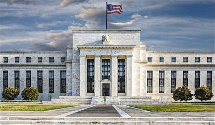 अमेरिकी फेडरल रिजर्व ने ब्याज दरें दो फीसदी बढ़ाई