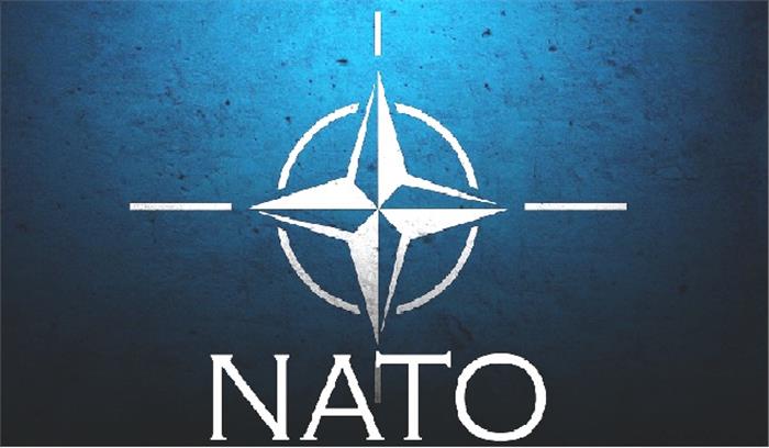 यूक्रेन के नौसैनिकों समेत जहाजों को रिहा करे रूस : नाटो