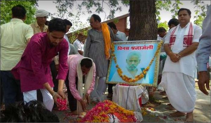 उमा भारती के भाई की अंत्येष्टि में कई नेता हुए शामिल