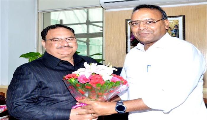 केन्द्रीय मंत्री से मिले चंद्राकर