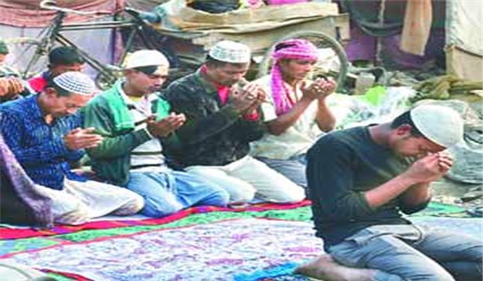 गुड़गांव की तरह खुले मैदानों में नमाज पढ़ने का विरोध पूरे देश में करेंगे