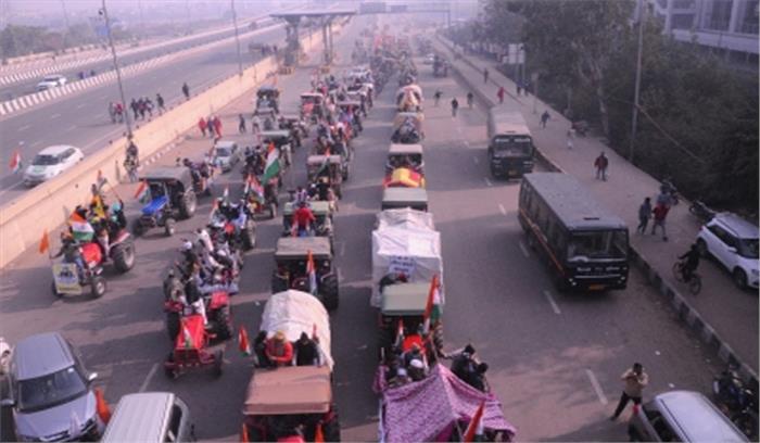 संयुक्त किसान मोर्चा ने ट्रैक्टर रैली के दौरान हिंसा की निंदा की