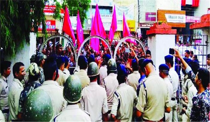 त्रुटियों के कारण रिजल्ट जारी करने में हो रही देरी