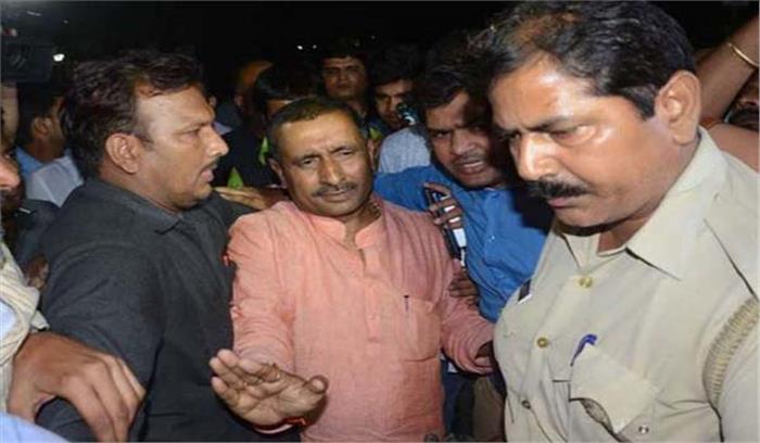 उन्नाव कांड :दुष्कर्म पीड़िता मामले में सीबीआई जांच में आई तेजी उन्नाव कांड :दुष्कर्म पीड़िता मामले में सीबीआई जांच में आई तेजी