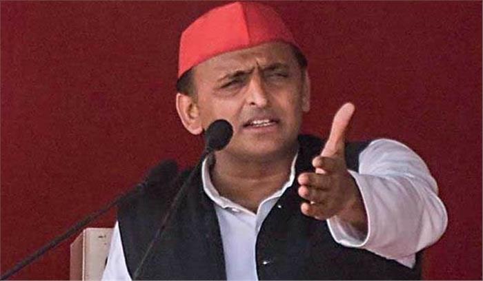 अखिलेश यादव ने कहा उत्तर प्रदेश में बेटियां सुरक्षित नहीं