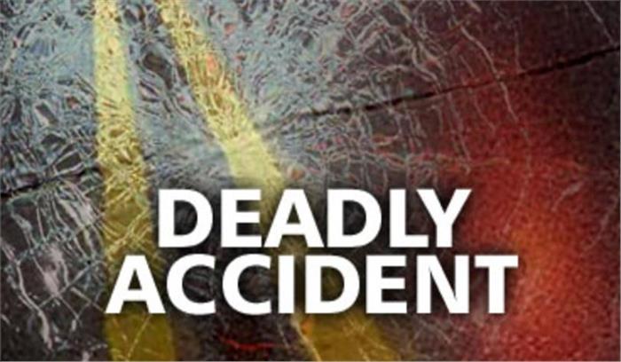 उप्र : बारातियों से भरी बोलेरो पलटी 2 की मौत, 7 जख्मी