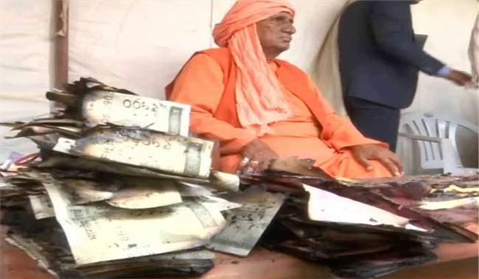 उप्र : कुंभ मेले में फिर लगी आग, गोरखनाथ अखाड़े के 2 टेंट जले