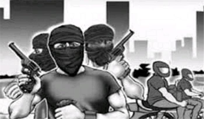 उप्र : व्यापारियों का अपहरण करने वाले 3 बदमाशों पर 50-50 हजार इनाम घोषित