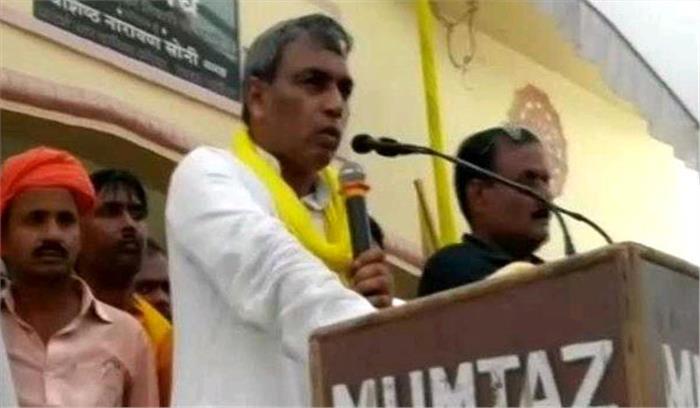 उप्र : मंत्री बोले, दाल में तड़का लगा रहे हमारे नेता