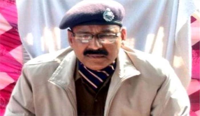 उप्र : कासगंज के एसपी सुनील सिंह हटाए गए